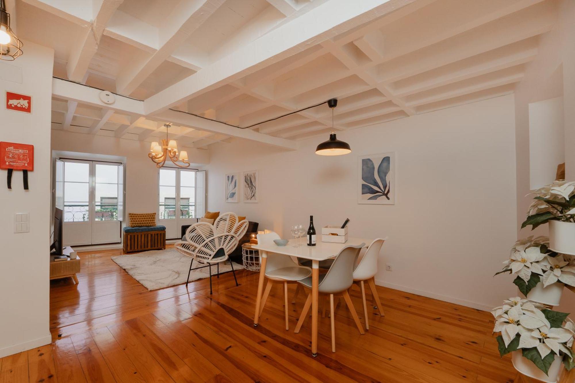 Stylish Getaway In A Mezzanine Flat By The Castle Leilighet Lisboa Eksteriør bilde
