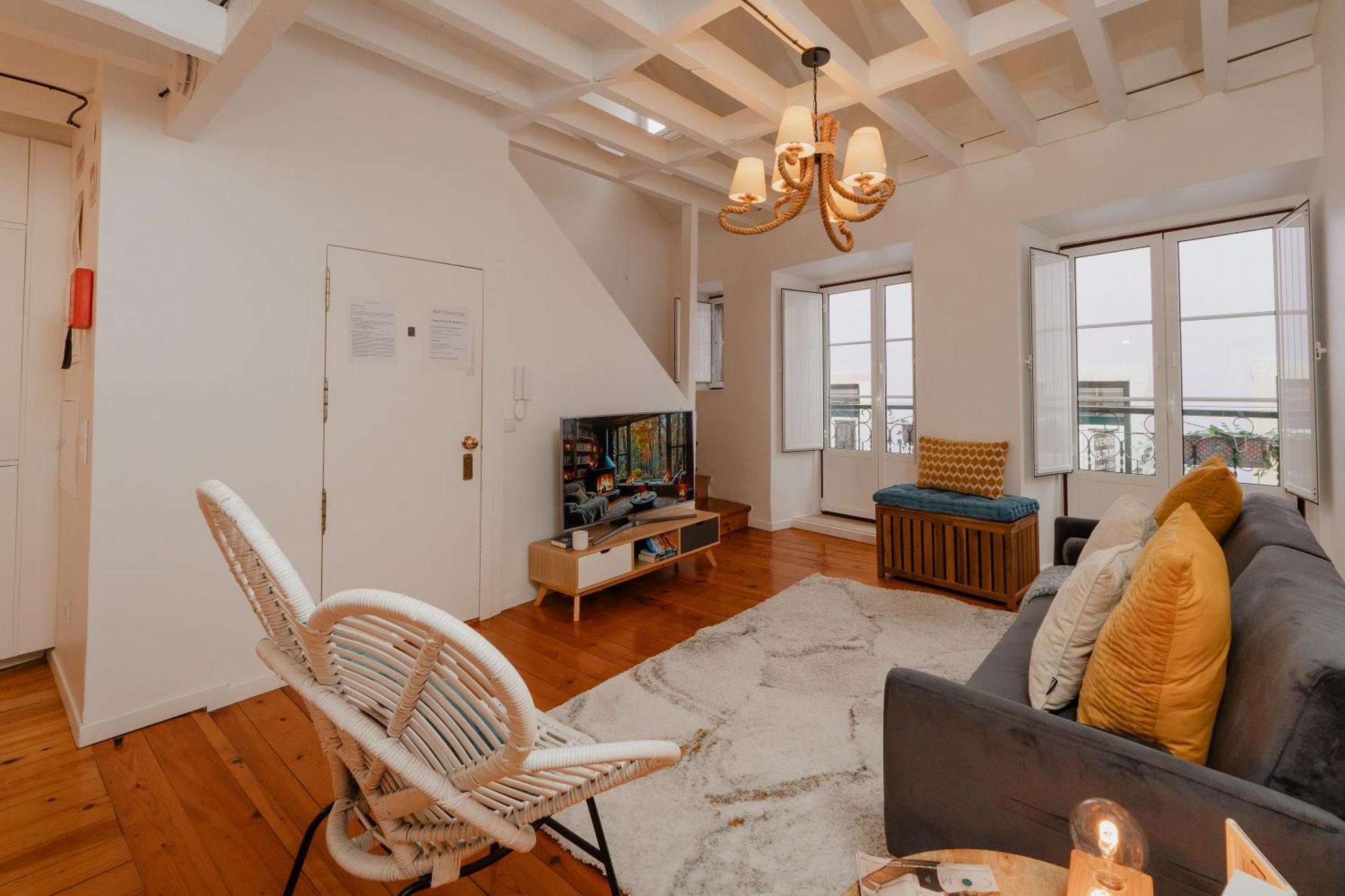 Stylish Getaway In A Mezzanine Flat By The Castle Leilighet Lisboa Eksteriør bilde
