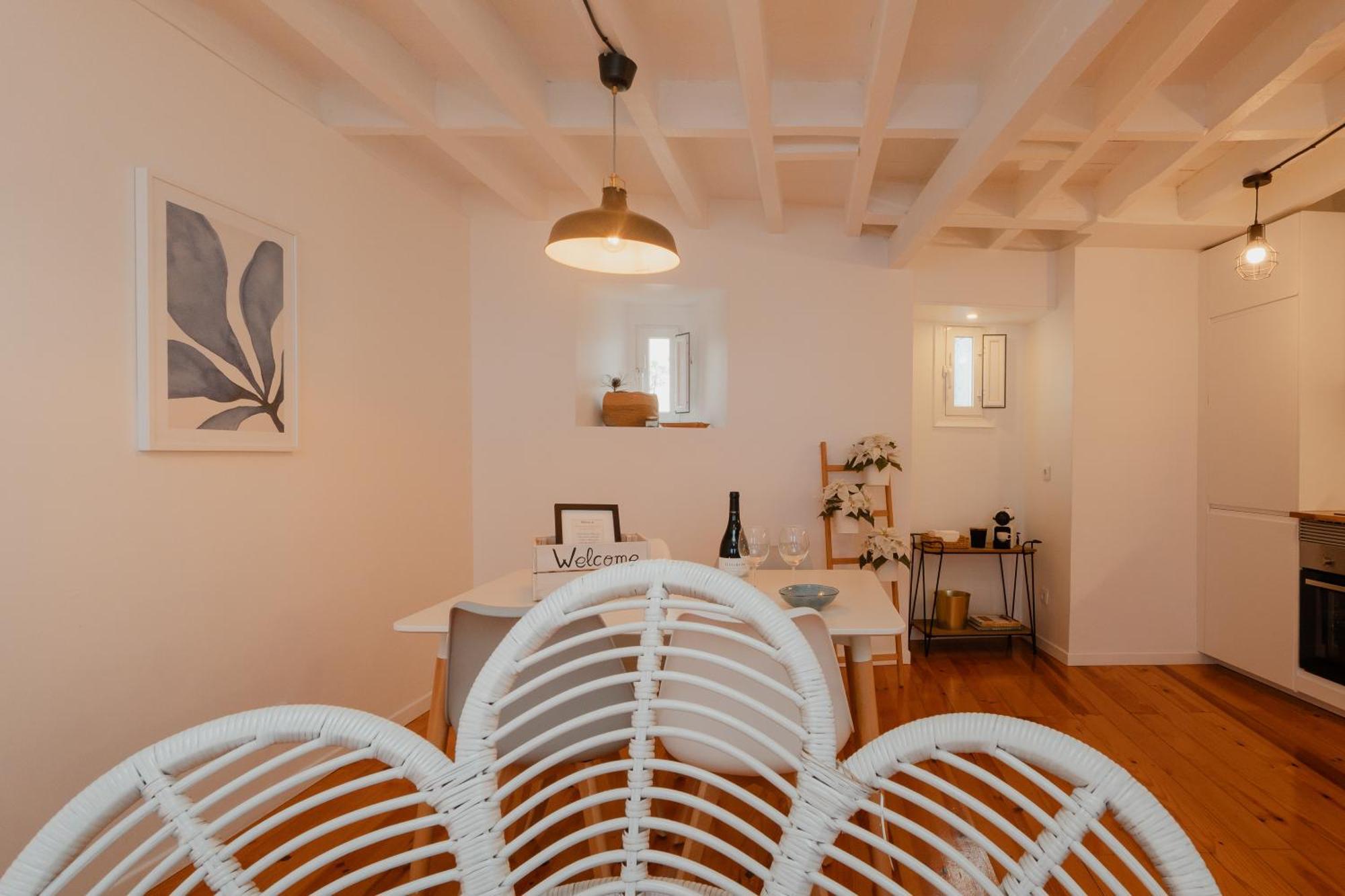 Stylish Getaway In A Mezzanine Flat By The Castle Leilighet Lisboa Eksteriør bilde