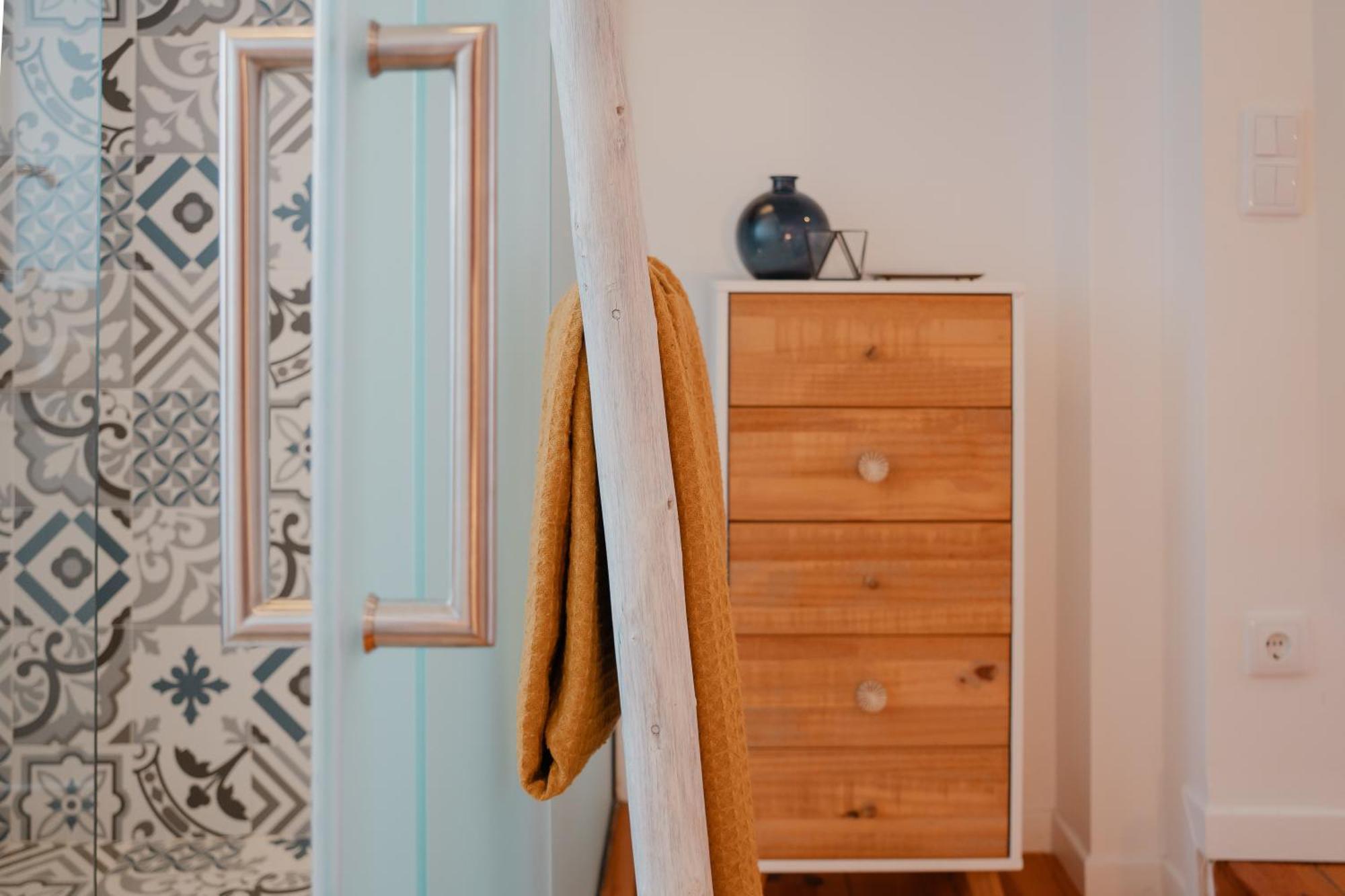 Stylish Getaway In A Mezzanine Flat By The Castle Leilighet Lisboa Eksteriør bilde