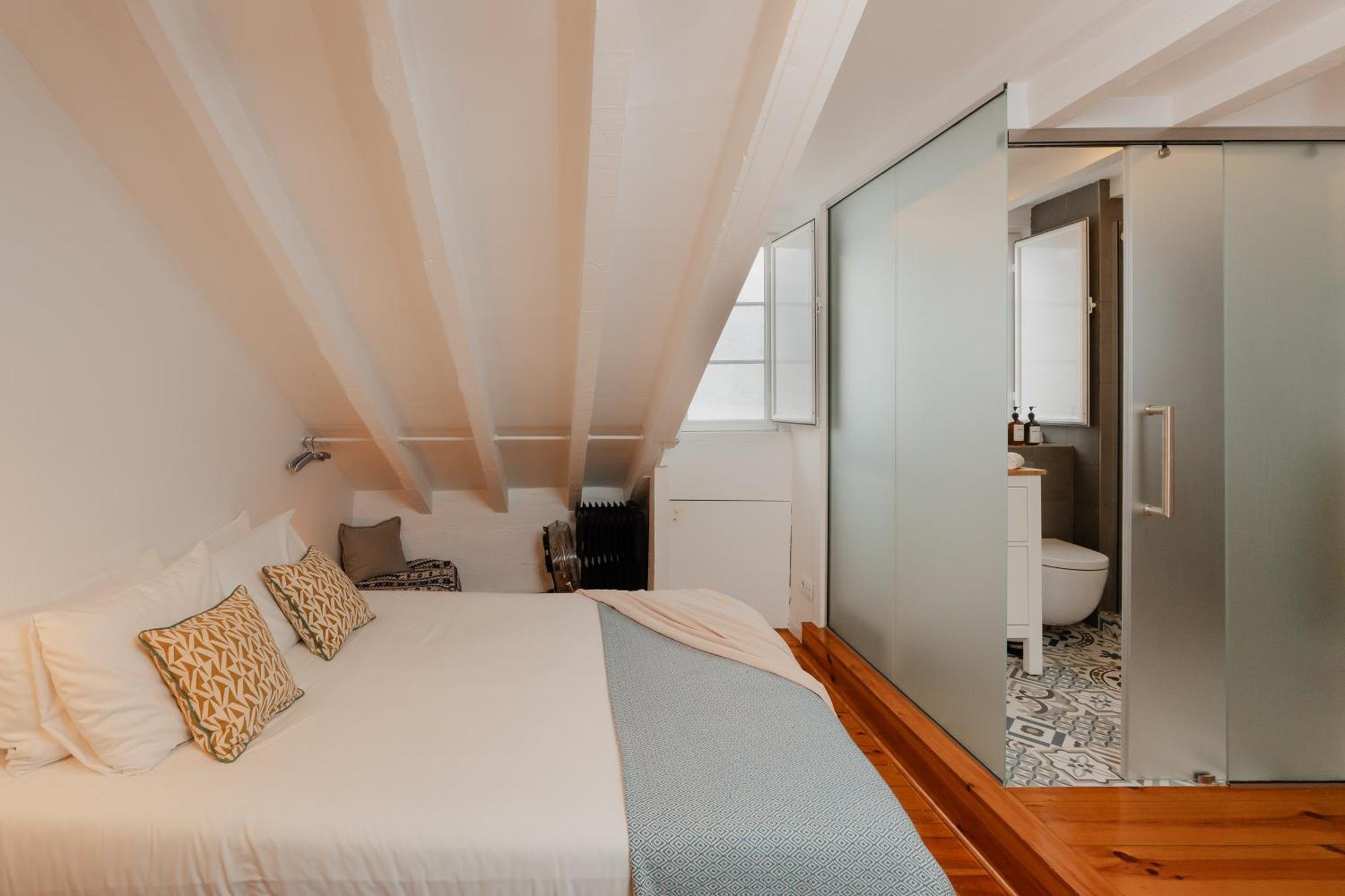 Stylish Getaway In A Mezzanine Flat By The Castle Leilighet Lisboa Eksteriør bilde