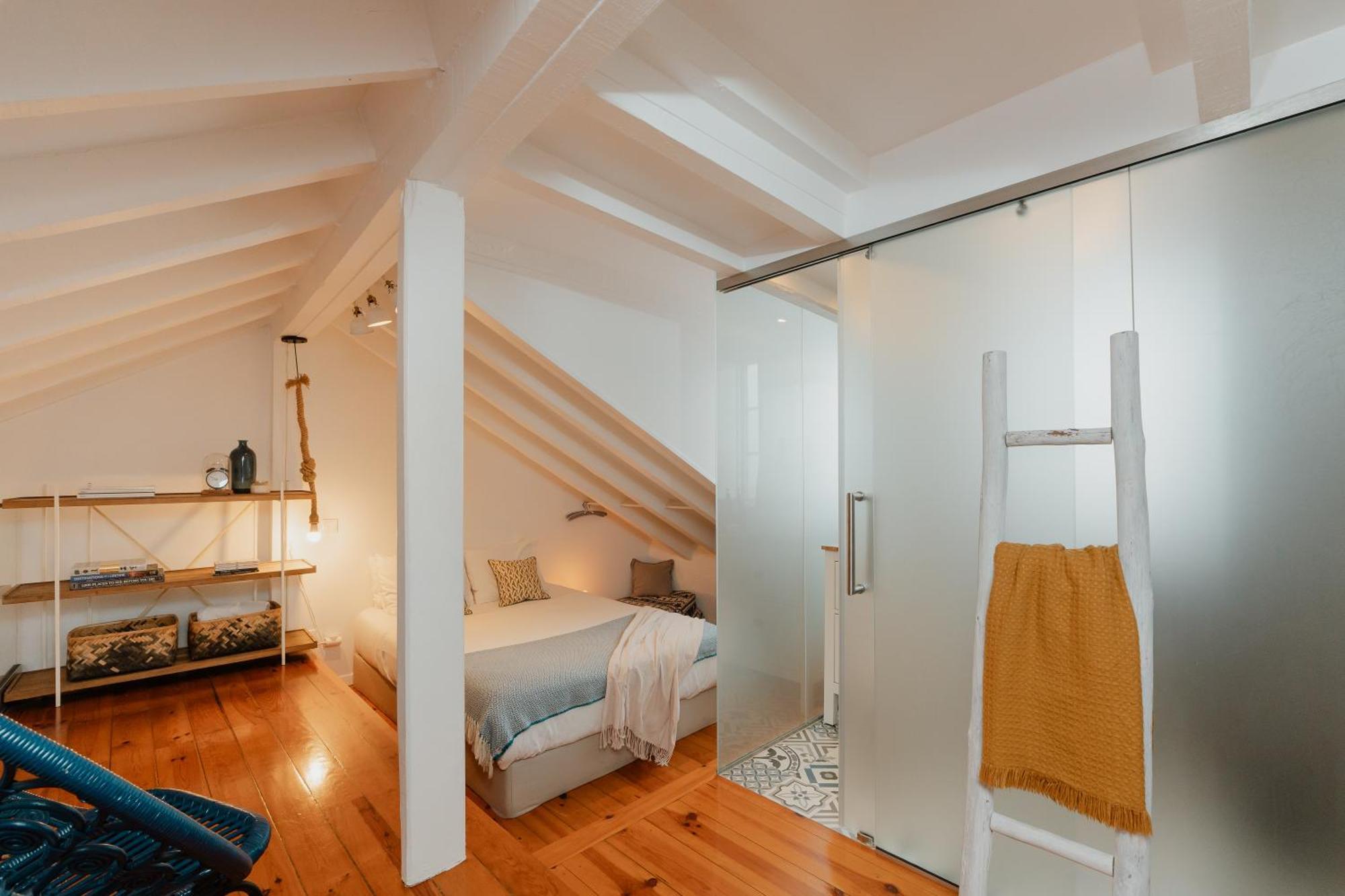 Stylish Getaway In A Mezzanine Flat By The Castle Leilighet Lisboa Eksteriør bilde